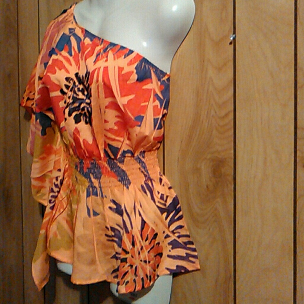 Misope cold shoulder silky blouse - Picture 5 of 6